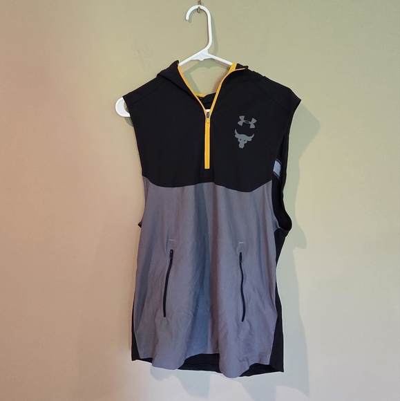 3/16 Project Rock Under Armor Sleeveless Hoodie - Picture 1 of 3